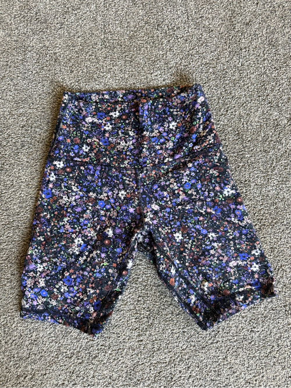 Lululemon Women’s Align High-Rise Short with Pockets 8" Flower Burst Multi Sz 4
